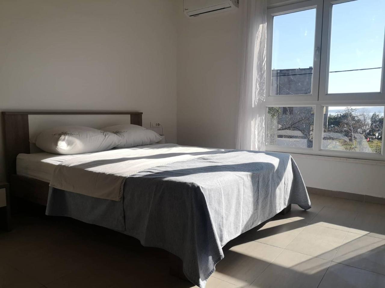Sun Apartments Каштела Екстер'єр фото