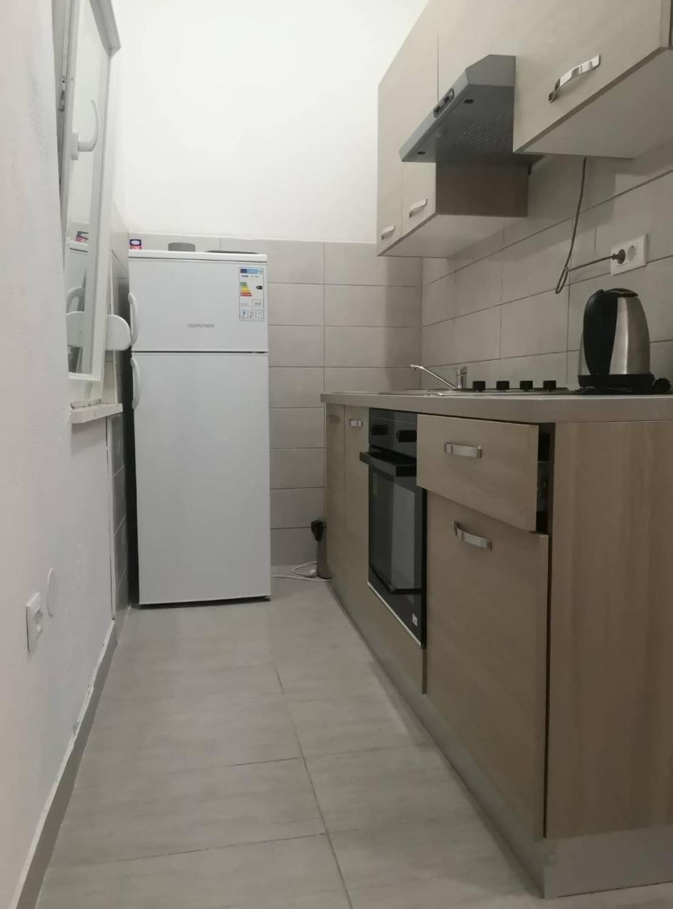 Sun Apartments Каштела Екстер'єр фото